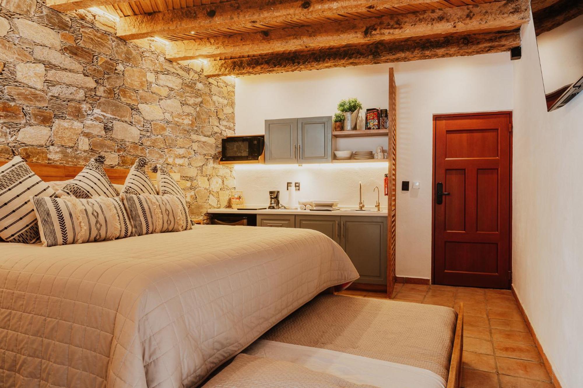 Villa Mosaico - Luxury Lofts Catorce Bagian luar foto